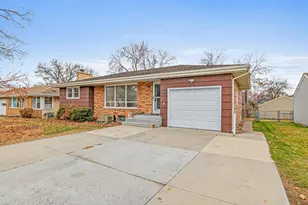 4531 France Ave N, Robbinsdale, MN 55422 - Photo 1