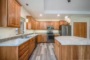 1965 Norway Ave, Windom, MN 56101 - Photo 9