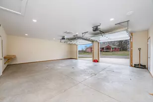 1965 Norway Ave, Windom, MN 56101 - Photo 31