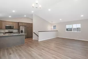 919 Harvest Dr SW, Lonsdale, MN 55046 - Photo 9