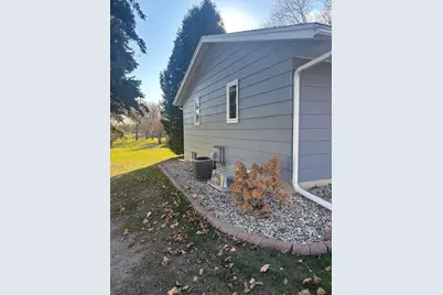 1210 Willmar Avenue SE, Willmar, MN 56201 - Photo 3
