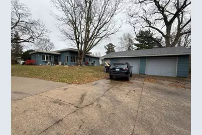 137 Burnside Avenue N, Red Wing, MN 55066 - Photo 1