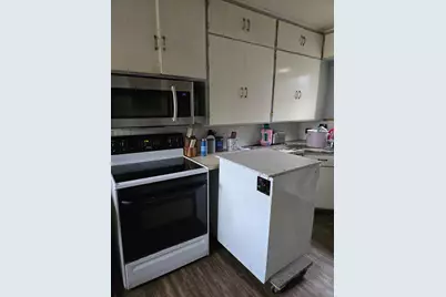 137 Burnside Avenue N, Red Wing, MN 55066 - Photo 9