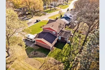 2545 Cavell Avenue N, Golden Valley, MN 55427 - Photo 63