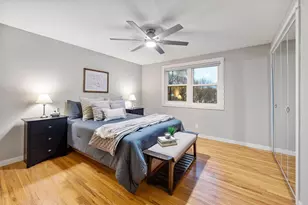 2545 Cavell Ave N, Golden Valley, MN 55427 - Photo 37