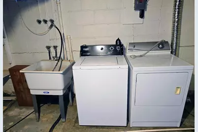 408 2nd Street NE, Pipestone, MN 56164 - Photo 33