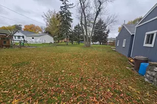 408 2nd St NE, Pipestone, MN 56164 - Photo 47