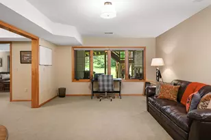4803 Chantrey Pl, Minnetonka, MN 55345 - Photo 49