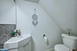 109 E Florida Ave, Gilbert, MN 55741 - Photo 19