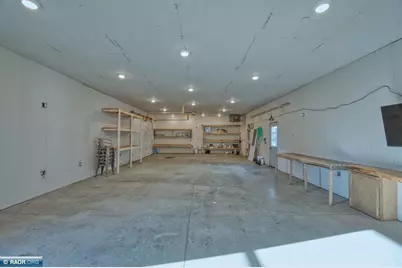 109 E Florida Avenue, Gilbert, MN 55741 - Photo 41