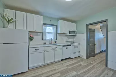 109 E Florida Avenue, Gilbert, MN 55741 - Photo 15