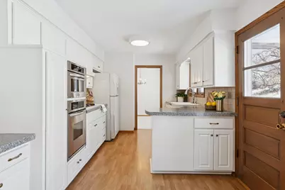 8108 W Franklin Avenue, Saint Louis Park, MN 55426 - Photo 7