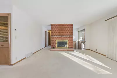 8108 W Franklin Avenue, Saint Louis Park, MN 55426 - Photo 17