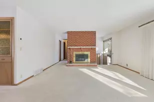 8108 W Franklin Ave, Saint Louis Park, MN 55426 - Photo 17