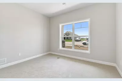 8203 Haywood Drive, Lino Lakes, MN 55014 - Photo 9