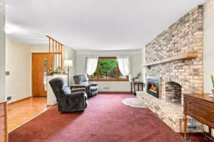 7428 Concerto Curve NE, Fridley, MN 55432 - Photo 5