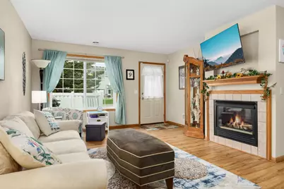 15973 Flotilla Trail #300, Apple Valley, MN 55124 - Photo 3
