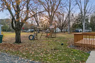 2307 12th Ave SW, Austin, MN 55912 - Photo 7