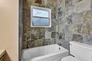 905 Apple Ln, Lake City, MN 55041 - Photo 17