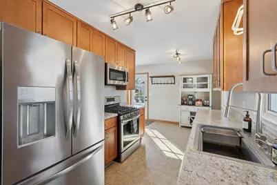 8546 Greenway Avenue S, Cottage Grove, MN 55016 - Photo 17