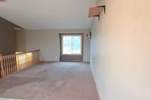 1375 10th Ave SE, Cambridge, MN 55008 - Photo 5