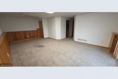 1375 10th Avenue SE, Cambridge, MN 55008 - Photo 7