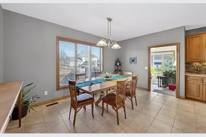 904 Bucknell Boulevard SE, Stewartville, MN 55976 - Photo 15