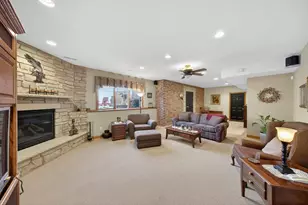 904 Bucknell Blvd SE, Stewartville, MN 55976 - Photo 37