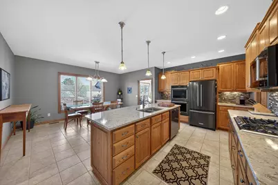 904 Bucknell Boulevard SE, Stewartville, MN 55976 - Photo 9