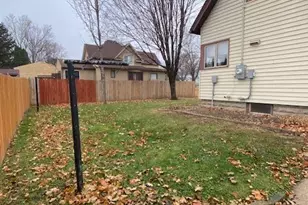 305 4th St SW, Pine Island, MN 55963 - Photo 17