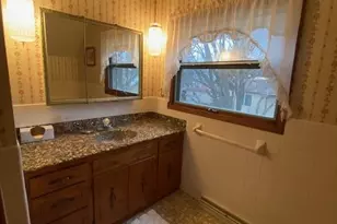 305 4th St SW, Pine Island, MN 55963 - Photo 9