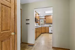 230 Plainview Dr, River Falls, WI 54022 - Photo 63
