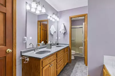 230 Plainview Drive, River Falls, WI 54022 - Photo 19