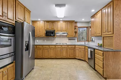 230 Plainview Drive, River Falls, WI 54022 - Photo 61