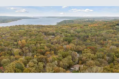 230 Plainview Drive, River Falls, WI 54022 - Photo 5