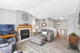 1871 Chardel Ct, West Saint Paul, MN 55118 - Photo 5