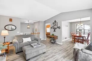 1871 Chardel Ct, West Saint Paul, MN 55118 - Photo 7