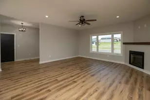 416 Brubaker Dr, Saint Charles, MN 55972 - Photo 13