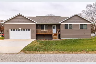 1609 Manor Drive NE, Alexandria, MN 56308 - Photo 1