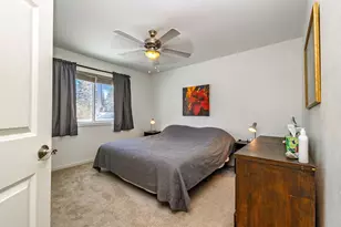 1609 Manor Dr NE, Alexandria, MN 56308 - Photo 9