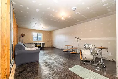 1609 Manor Drive NE, Alexandria, MN 56308 - Photo 17