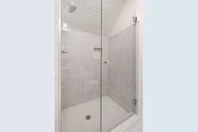 1108 Quebec Avenue N, Golden Valley, MN 55427 - Photo 33