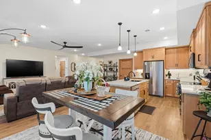 511 Southfork Cir SE, Hutchinson, MN 55350 - Photo 5