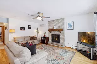 1297 Pinewood Dr, Woodbury, MN 55125 - Photo 9