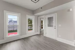 893 Hudson Rd, Saint Paul, MN 55106 - Photo 29