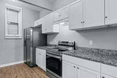 893 Hudson Road, Saint Paul, MN 55106 - Photo 9