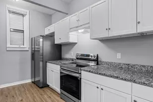 893 Hudson Rd, Saint Paul, MN 55106 - Photo 9