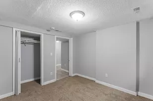 893 Hudson Rd, Saint Paul, MN 55106 - Photo 23