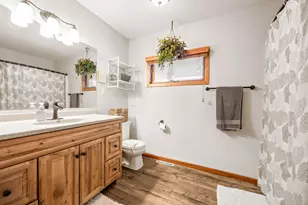 16452 90th St, Brownton, MN 55312 - Photo 13