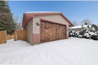 542 5th Avenue SW, Cambridge, MN 55008 - Photo 1